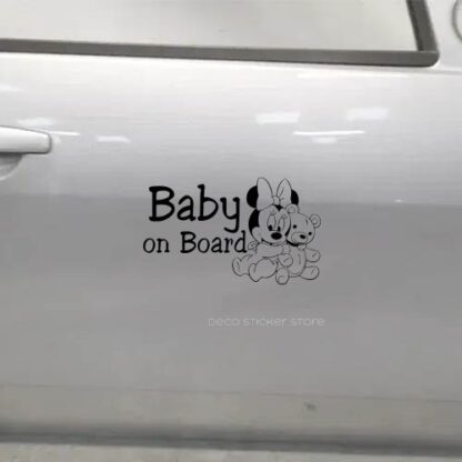 Sticker autocollant bébé à bord Minnie